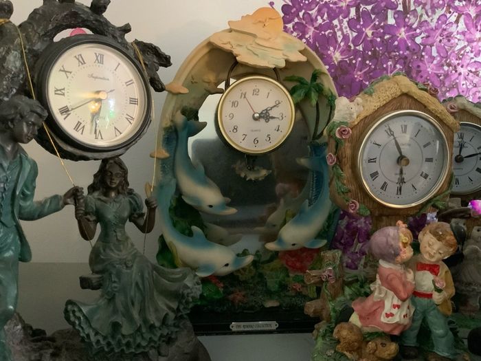 Clock, figures, Display Cabinet
