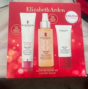 elizabeth Arden set