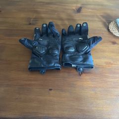 motorcycle gloves