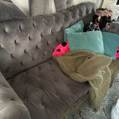 Sofa set