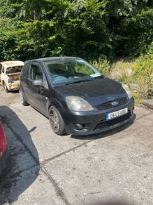 Mk6 Fiesta Breaking