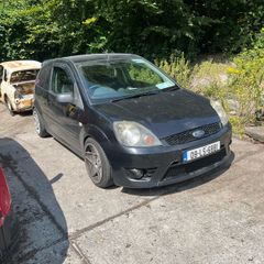 Mk6 Fiesta Breaking
