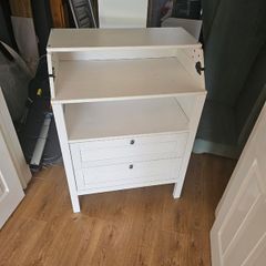 Changing Table