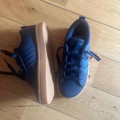adidas kids runners size 10k