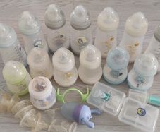 Mam bottles, nipples and extras