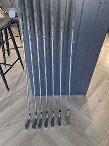 Mizuno Irons JPX 900