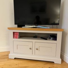 TV Console
