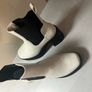 womens boots Image 2