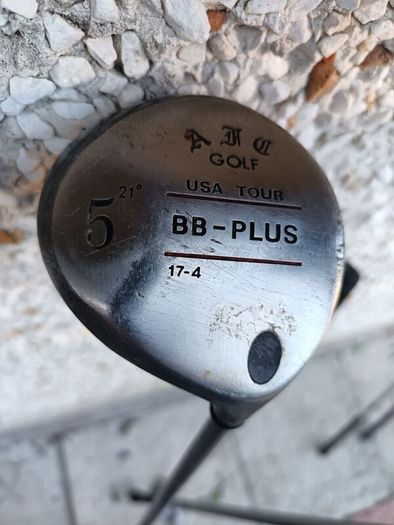 golf clubs
