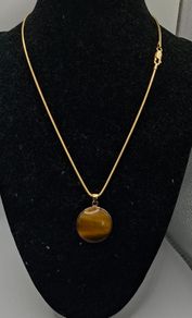 Vintage 9ct yellow gold tiger eye necklace