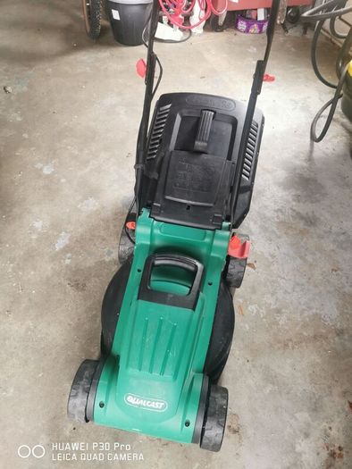 Electric Lawnmower, Strimmer and Hedge cutter