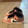 Air Jordan 1 Mid Pink Image 3