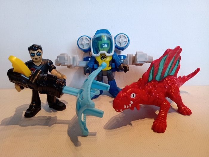 Imaginext Jurassic World Park Sub Dino Catcher and Dr Ian Malcolm Set