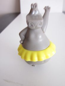 Mc Donald's Happy Meal Toys Madagascar Gloria Yellow Tutu Dancing Hippo 2012