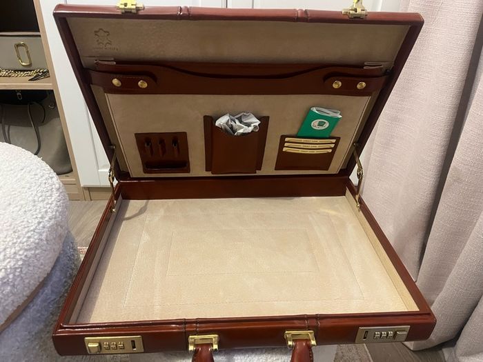 Pratesi leather suitcase