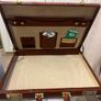 Pratesi leather suitcase Image 4