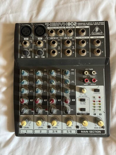 Behringer analog Mixing Desk