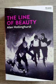 In the Line of Beauty. Alan Hollinghurst