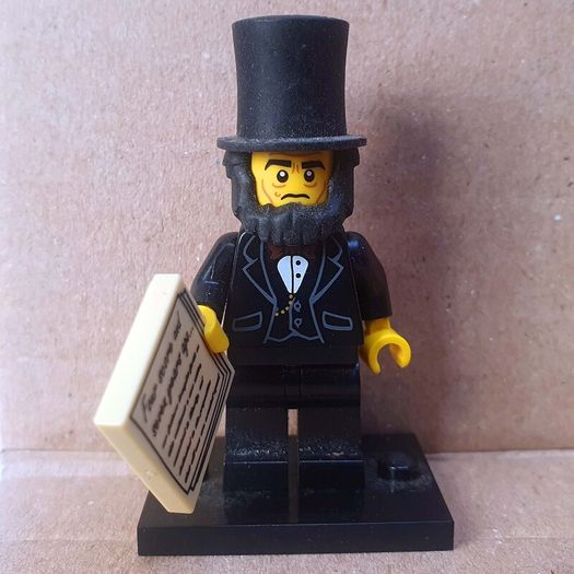 Lego CMF The Lego Movie TLMCOL05: Abraham Lincoln (2014) Price Includes P&P