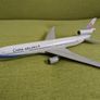 China Airlines 1:200 scale model airplane, MD-11 aircraft Image 4