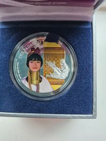 Cambodia 2008/ 2009 Wonders of the World Padaung Silver coin