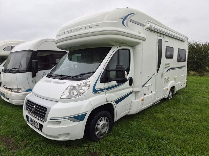 Camper