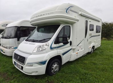 Camper