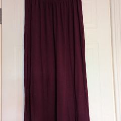 Perfect for Summer. gorgeous maxi skirt with side slits from H&M. Could also be worn as a strapless dress