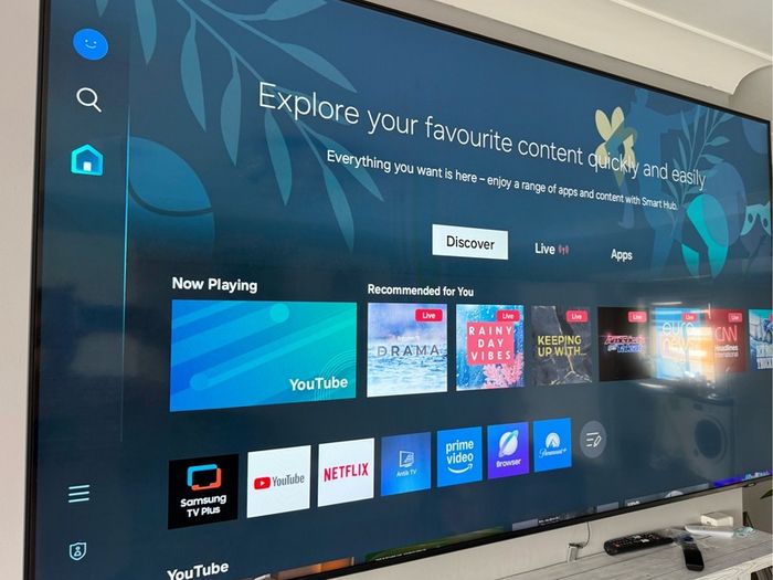 Samsung 75'inch smart tv ( Ultra HD )