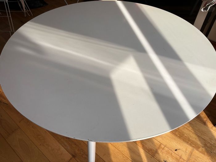 Table and 4 chairs