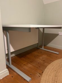 White Office Desk