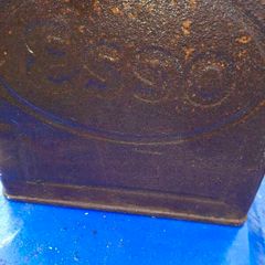 1930s Esso Can would Paint up Beautifully