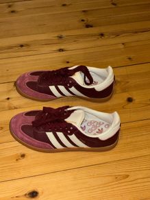 Adidas Samba burgundy