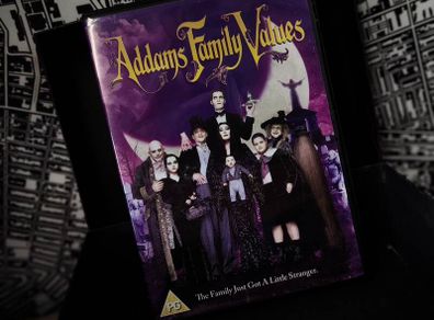 Addams Family Values ! DVD ! Comedy / Horror !