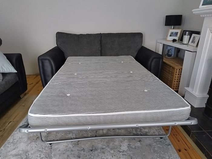 Armchair suite with Sofa bed