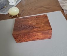 Trinket box carved lid