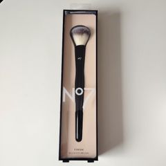 No7 Blusher Brush - New