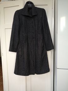 Neeru Kumar 100% Silk Coat Black With White Polkadots Size L