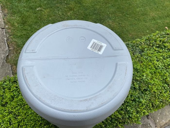 Coleman water/beverage cooler/dispenser.