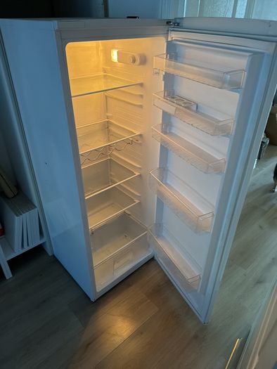 beko fridge