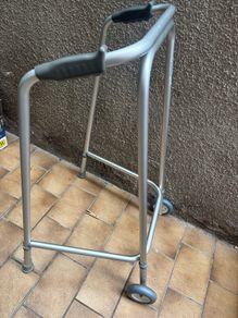 Walking frame