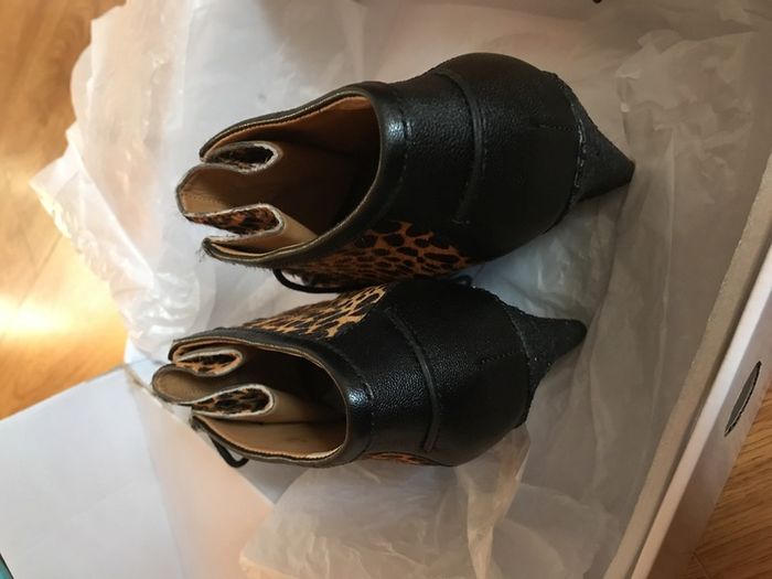 Nine West wedges