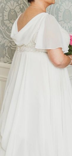 Maggie Sottero Wedding dress