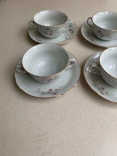 Royal Thun 1950s soup bowls x 4