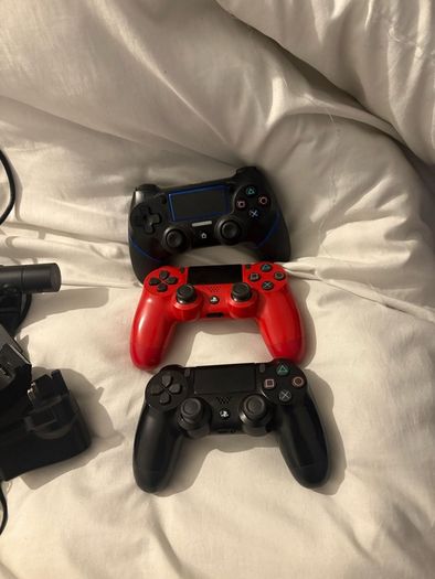 Ultimate Gaming Station: PS4 Pro 1TB + PSVR Full Kit + 46" Samsung TV + 5 Games + 3 Controllers