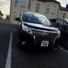 Toyota Esqaire 2016