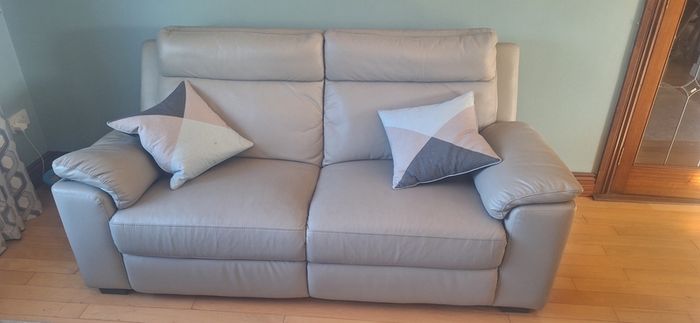 leather couch cream