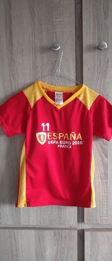 Limited edition 8 years old Spanish t shirt football soccer