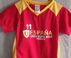 Limited edition 8 years old Spanish t shirt football soccer