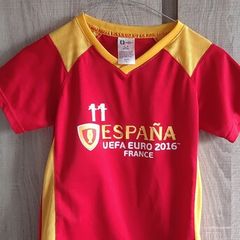 Limited edition 8 years old Spanish t shirt football soccer